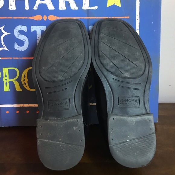 Boys Sonoma black slide on dress shoes - Picture 4 of 4